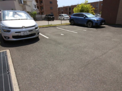 【駐車場】 | エヴァン千里山 | 駐車場★