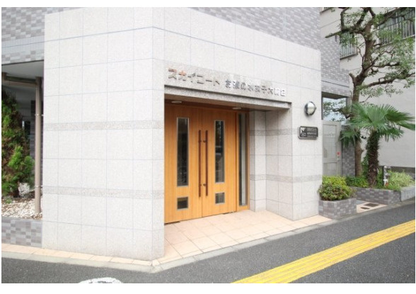 文京区大塚３丁目の賃貸マンションのエントランス