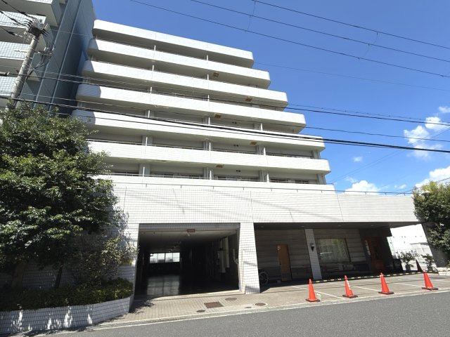 メゾン・セルベイルの外観