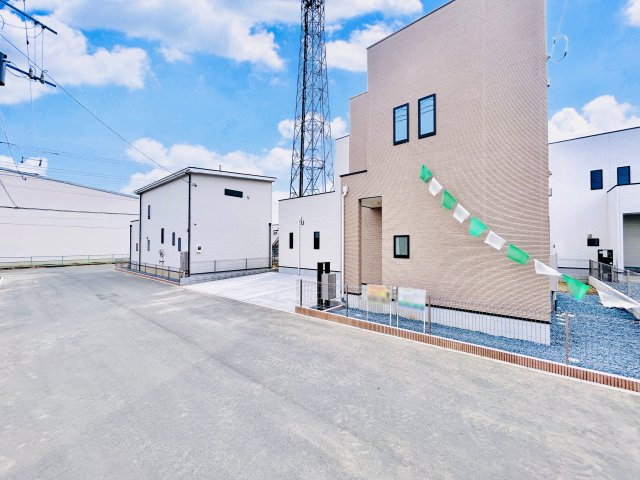 伊勢崎市国定町1丁目の前面道路含む現地写真|閑静な住宅街♪住みやすい住環境♪
