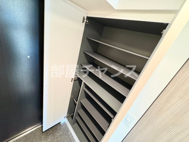 プレサンス千種アイルの収納