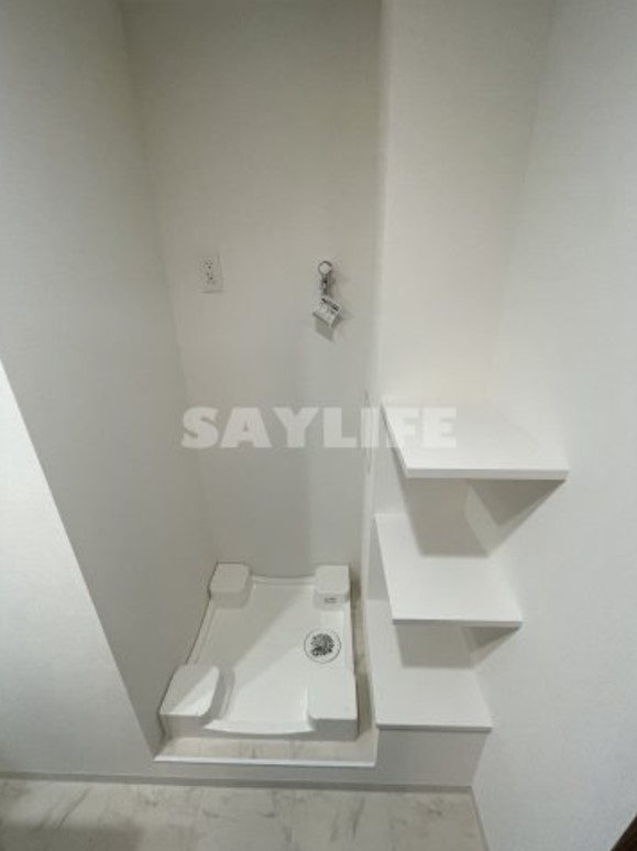 プレサンスＮＥＯ新深江リュミエル の洗面所