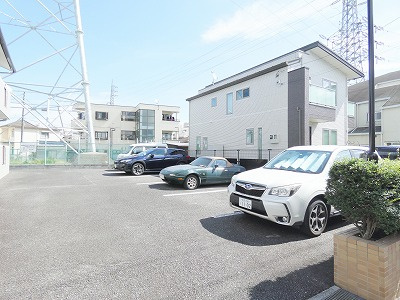グレイス・ヴィラの駐車場