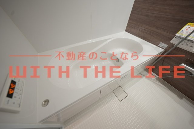 Augusta【キャッシュバック対象】の浴室|日々の疲れを癒すお風呂付です