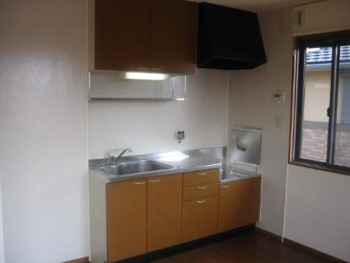 ロイヤルガーデンD棟のキッチン