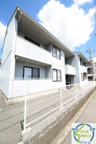 ファジーアドザックスB棟の外観