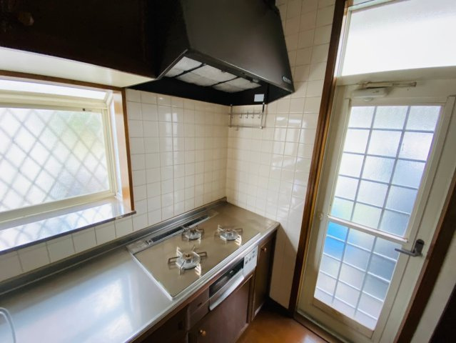 八街市吉倉　中古戸建のキッチン