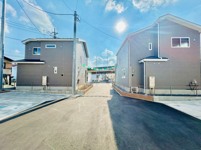 桐生市広沢町4丁目の前面道路含む現地写真|閑静な住宅街♪住みやすい住環境♪