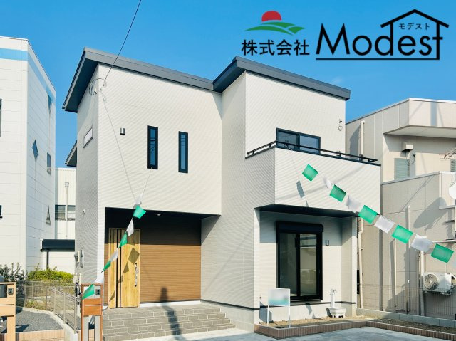 桐生市広沢町4丁目の外観|年中無休で平日の仕事終わり夜２０時まで受付可能です。
事前のご予約がオススメです。お気軽にお問い合わせください。