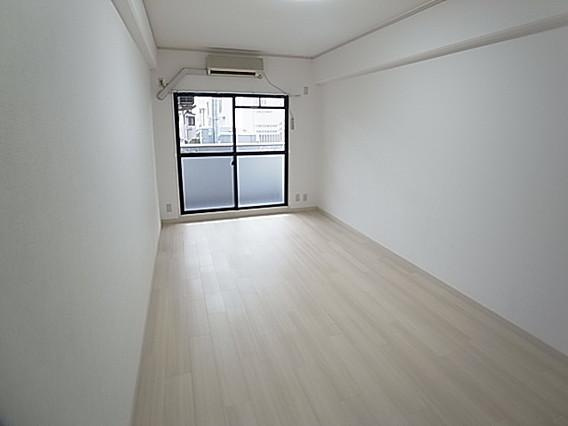 エスペラール御影の居間・リビング