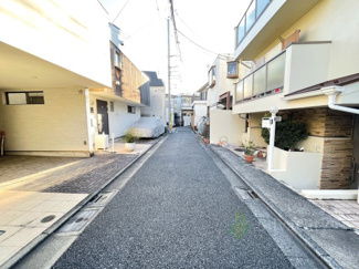 【前面道路含む現地写真】 | 目黒区南3丁目