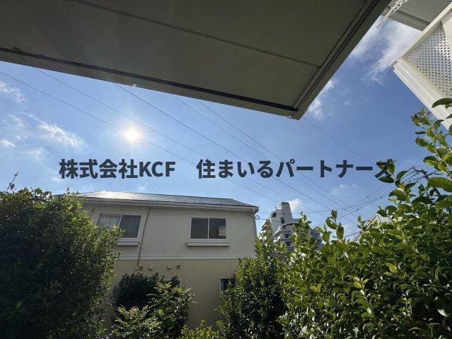 国分ガーデンハイツH棟の庭|簡単な家庭菜園も楽しめるお庭です