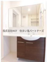 チセヌプリの洗面所|ゆったりとスペースのある洗面所
