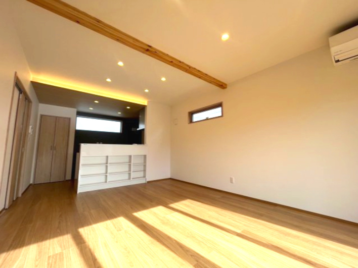 新築戸建　長野市大字南堀の居間・リビング