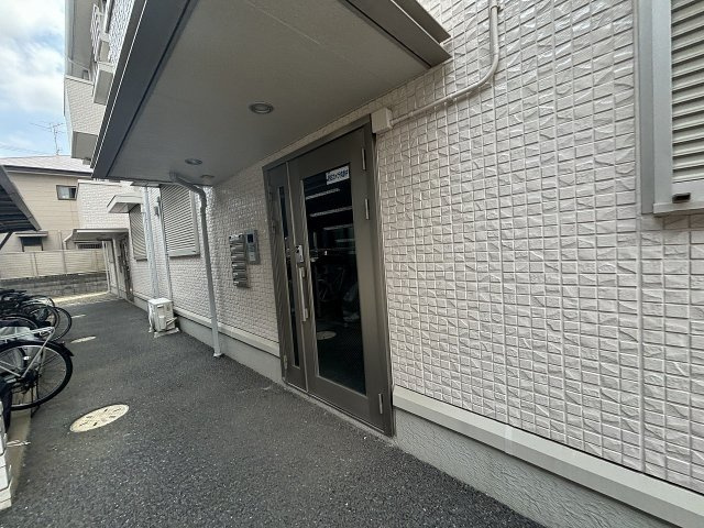 サニーコートのエントランス