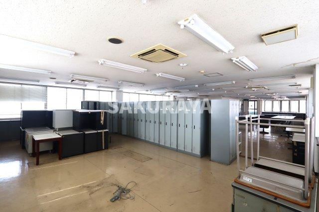 あしかがビルの内装