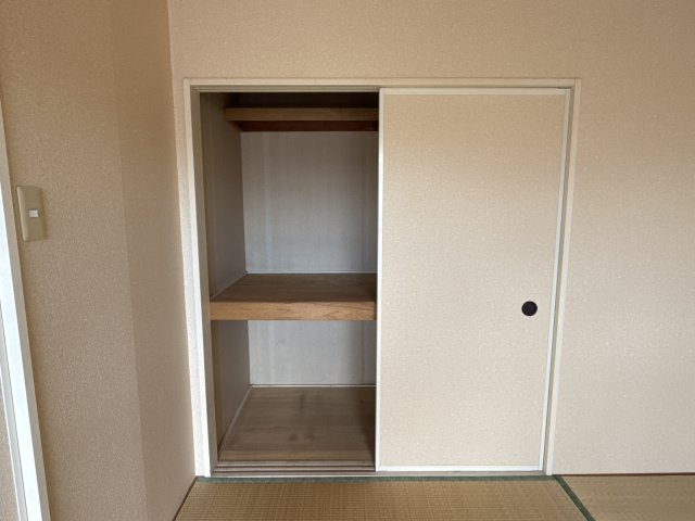 ヴィラ・Ｉの収納