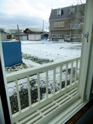 レジデンスサトウＣのバルコニー|サービスバルコニー