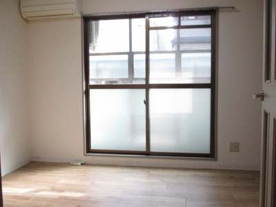 【居間・リビング】 | アンジュクレール | 明るくキレイなお部屋です