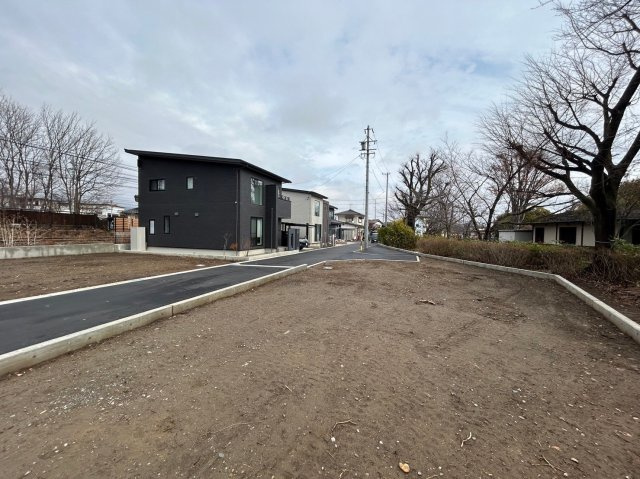 土地　長野市吉田三丁目の外観
