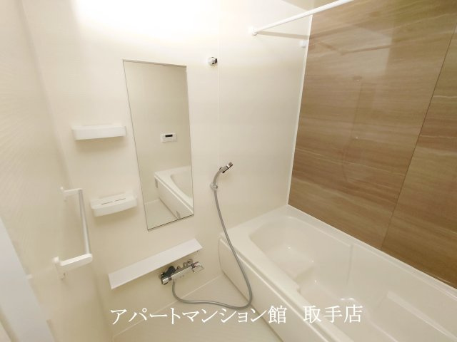 ヴィスタブライトDの居間・リビング