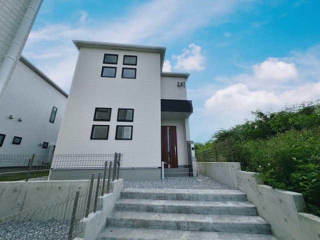 グラファーレ　八重瀬町新城５期-１号棟(全３棟)の外観|お気軽にお問い合わせください♪