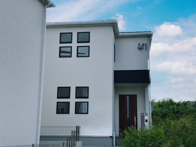 グラファーレ　八重瀬町新城５期-１号棟(全３棟)の外観|お気軽にお問い合わせください♪