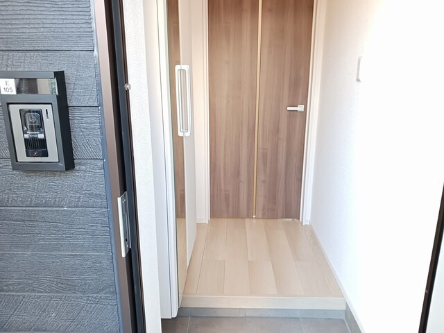 ヴィスタブライトEの玄関