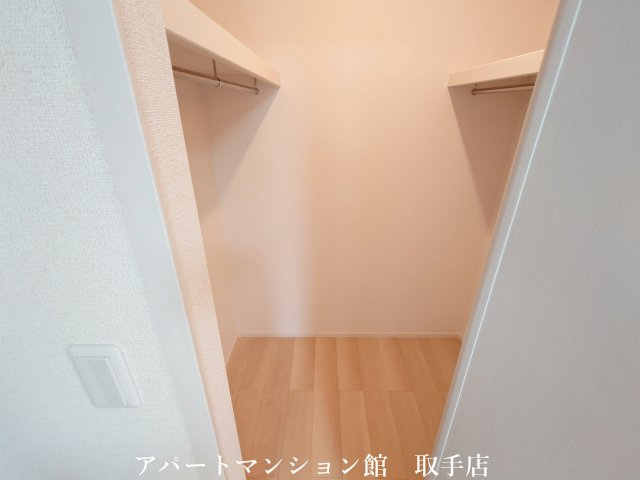 ヴィスタブライトEの収納