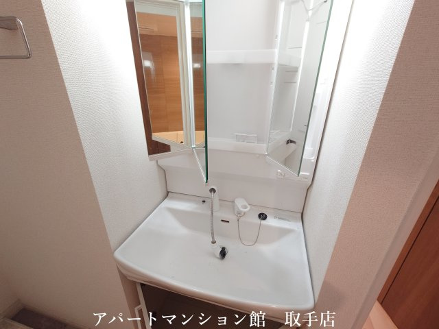 ヴィスタブライトEの独立洗面台