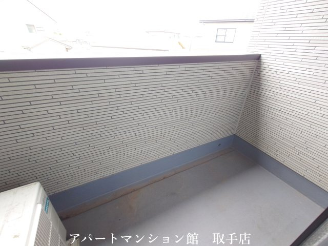 ヴィスタブライトEのバルコニー