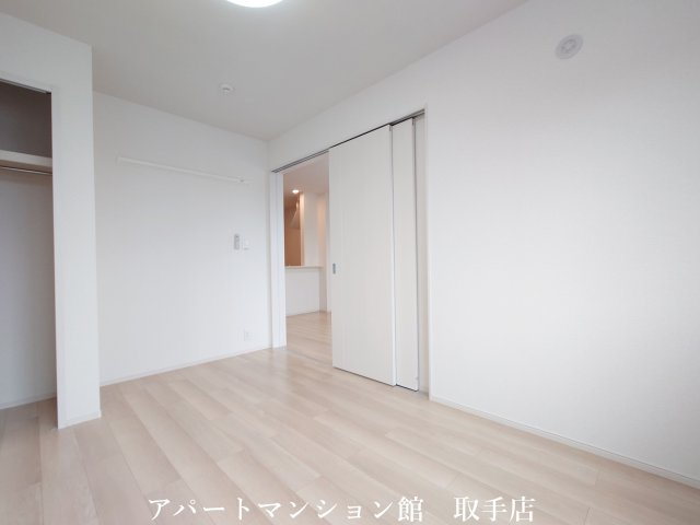 ヴィスタブライトEの洋室