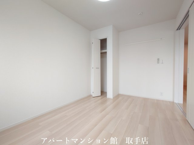 ヴィスタブライトEの洋室