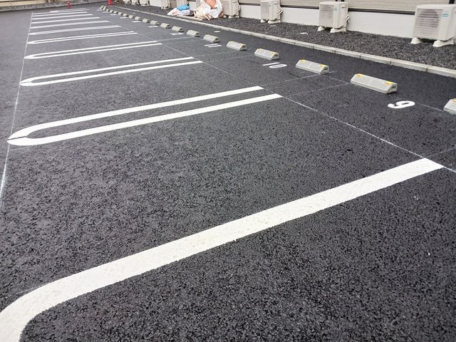 ヴィスタブライトEの駐車場