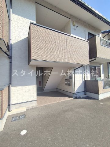 マンダリーヌ新栄　Bのエントランス