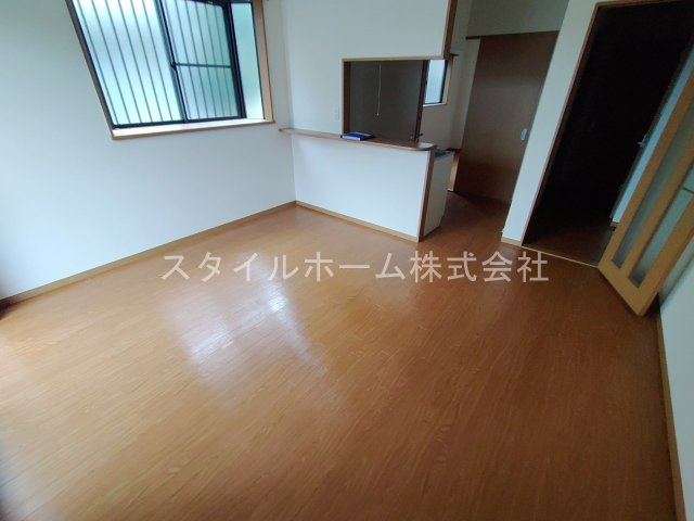 マンダリーヌ新栄　Bの居間・リビング