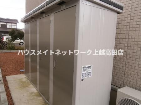 メゾン ソレイユの設備|外部物置
