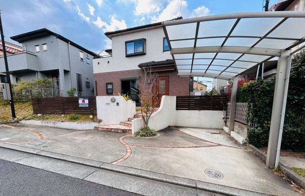 【駐車場】 | カーポート１台分ございます。