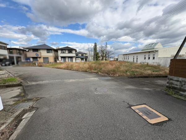 貴志川町井ノ口　土地の前面道路含む現地写真
