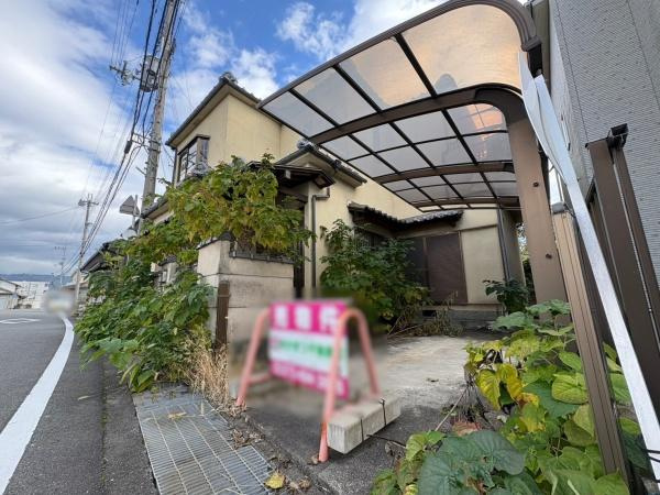 紀の川市打田　中古戸建の駐車場