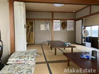 本郷貸テナントのロビー