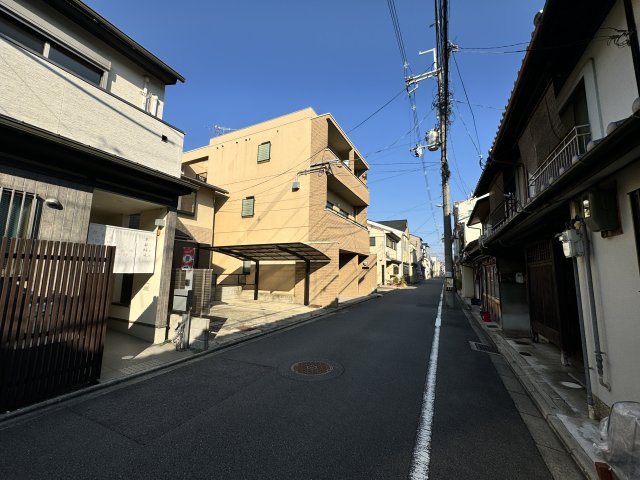 御所南東　左京区頭町の前面道路含む現地写真