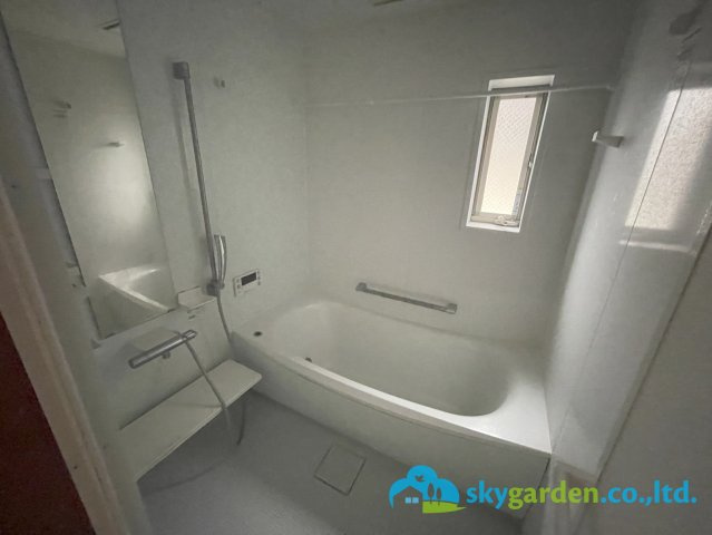 秦野市水神町　中古戸建の浴室