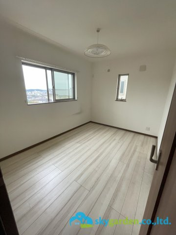 秦野市水神町　中古戸建の寝室