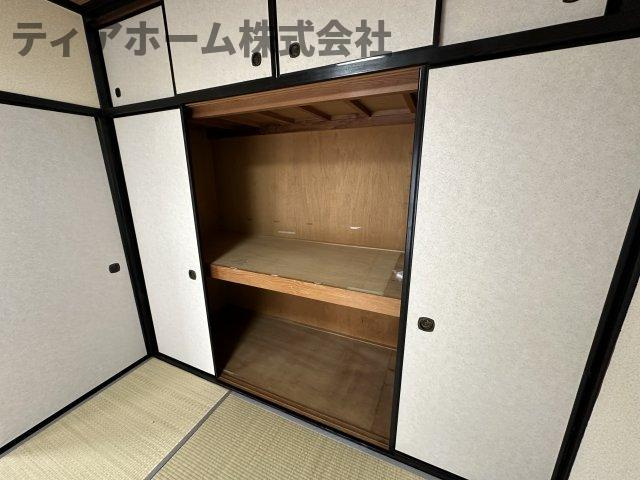 葛城市尺土の賃貸マンションの収納|たっぷりとした収納スペースです