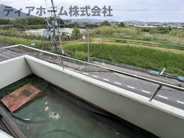 葛城市尺土の賃貸マンションのバルコニー