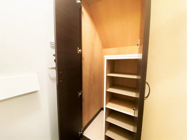 レオネクストぎんたの玄関|設備・仕様は号室により異なる為、現況を優先致します。