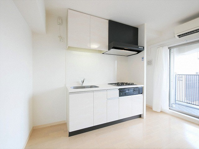 ラクラス新大阪のキッチン