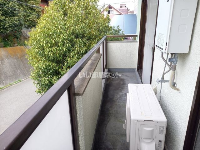 エジスポール塩屋のバルコニー