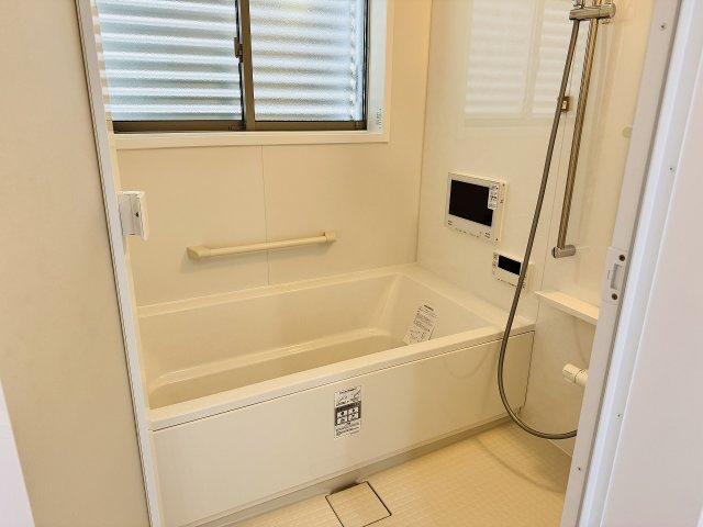 八王子市　下恩方町　新築一戸建ての浴室|～のびのびくつろげるバスルーム　１日の締めくくりに癒やしのバスタイムを～